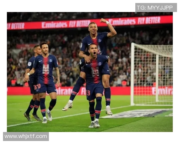 巴黎圣曼与摩纳哥激战在即谁能在法甲赛场上笑到最后